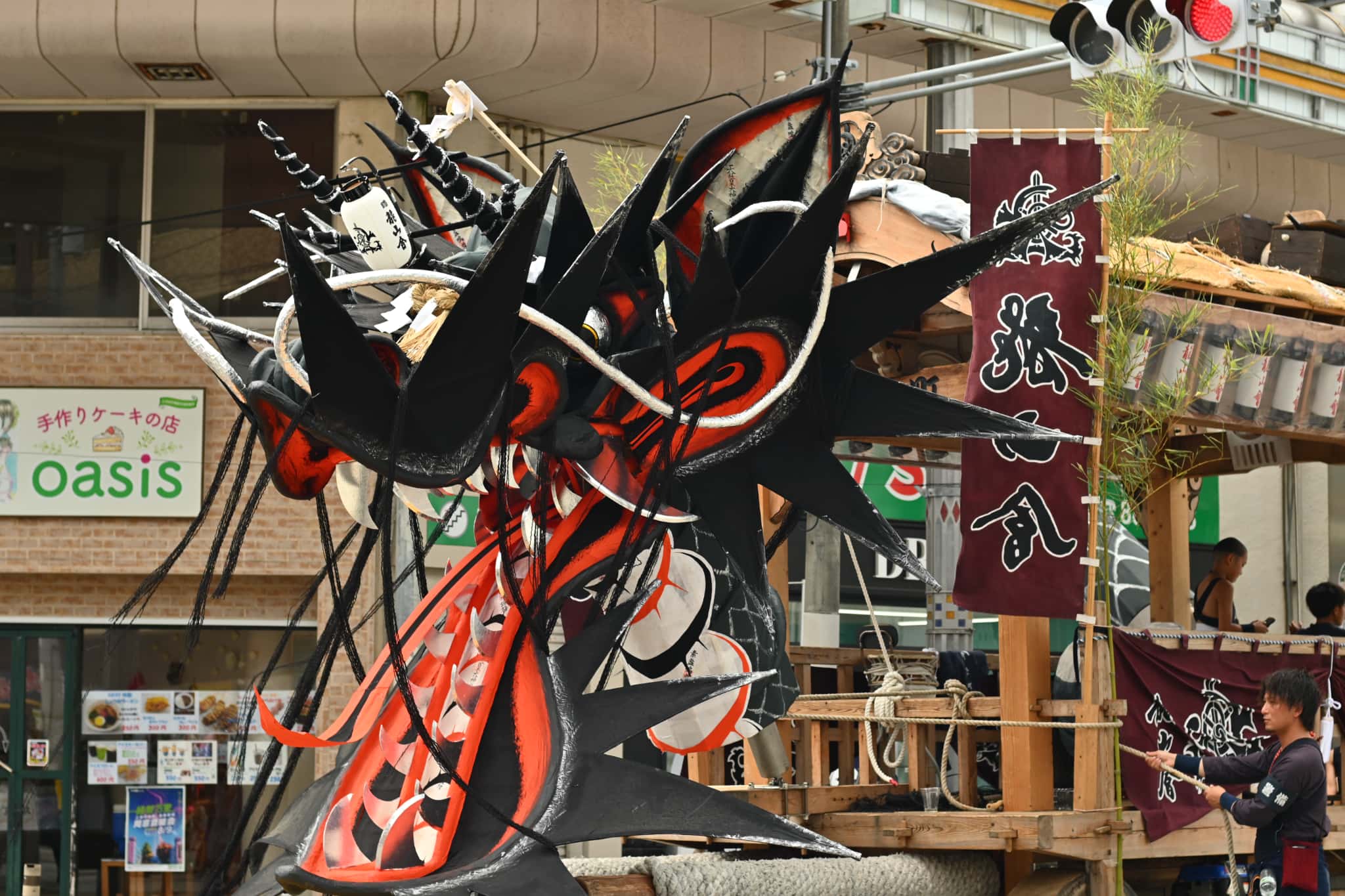 新栄町龍山會の顔