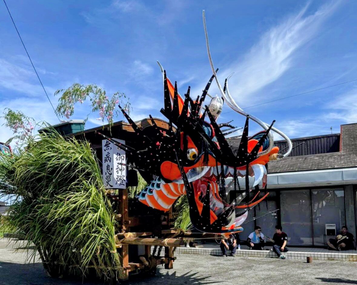 新町大蛇山の正面