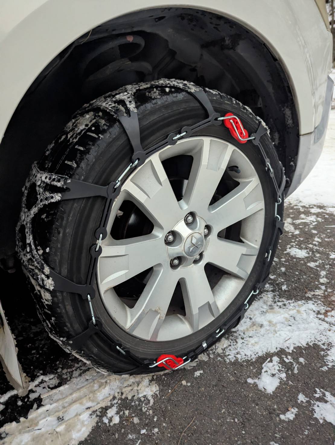 タイヤチェーン装着画像