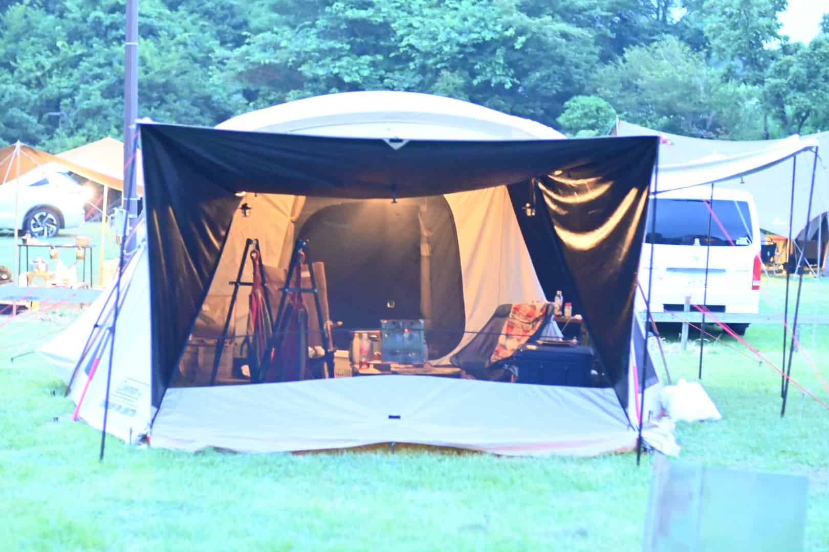 Interior size with furniture