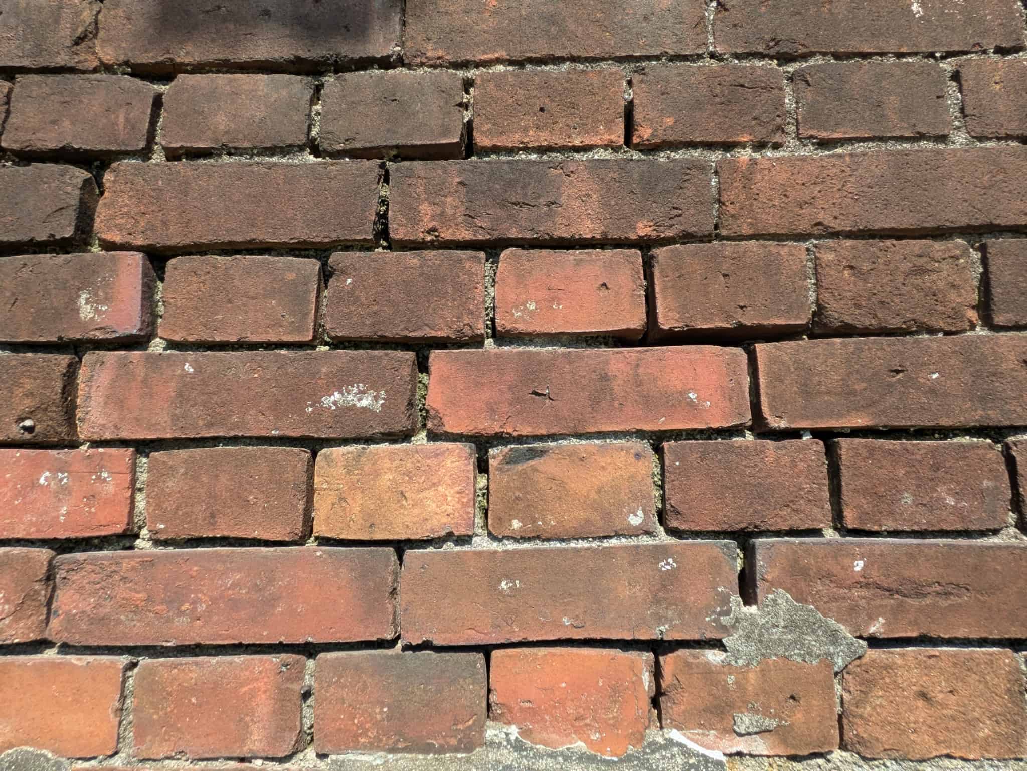 イギリス積みのレンガの壁