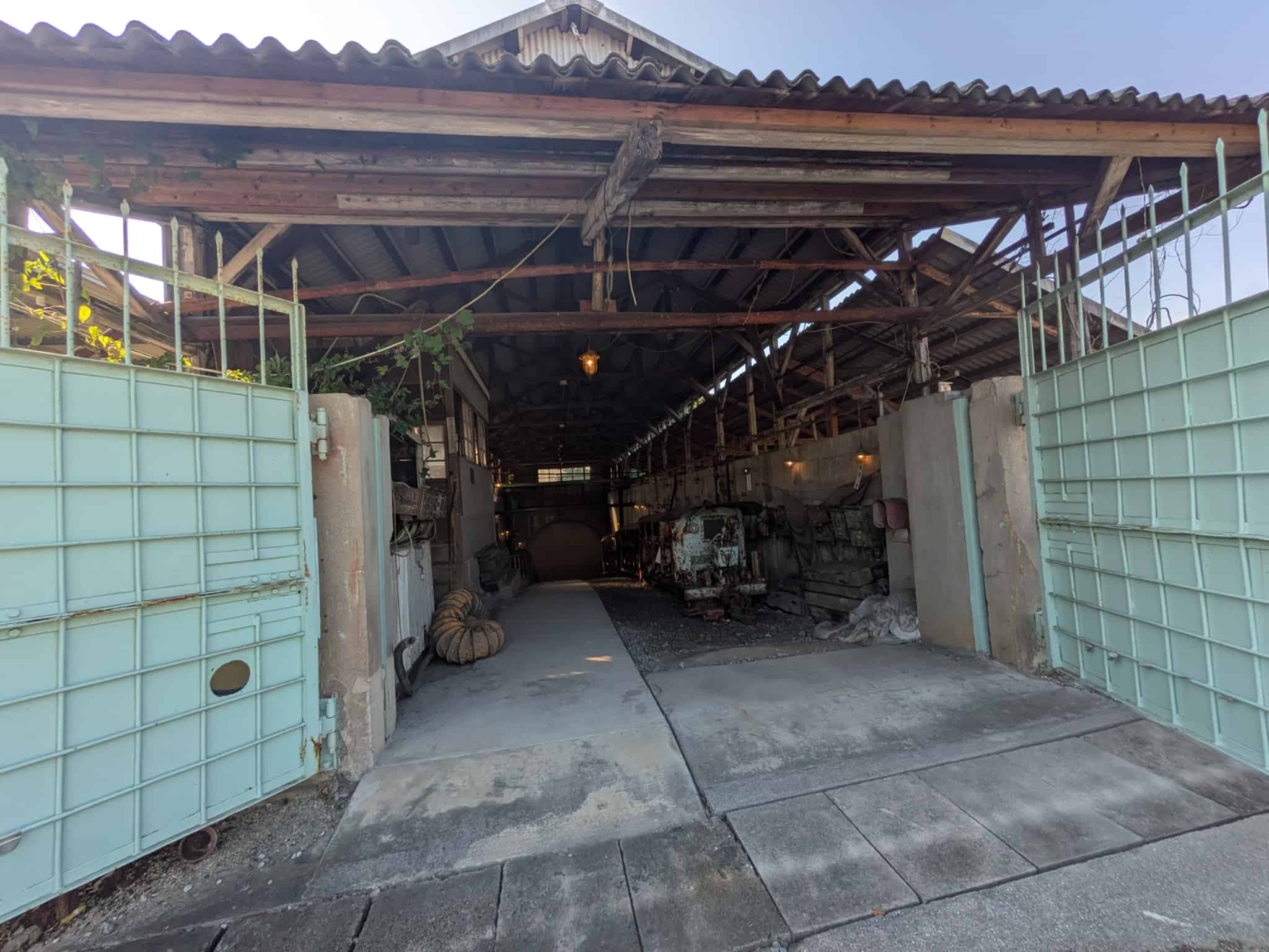 トロッコが選別場などに運ばれていたであろう出入口