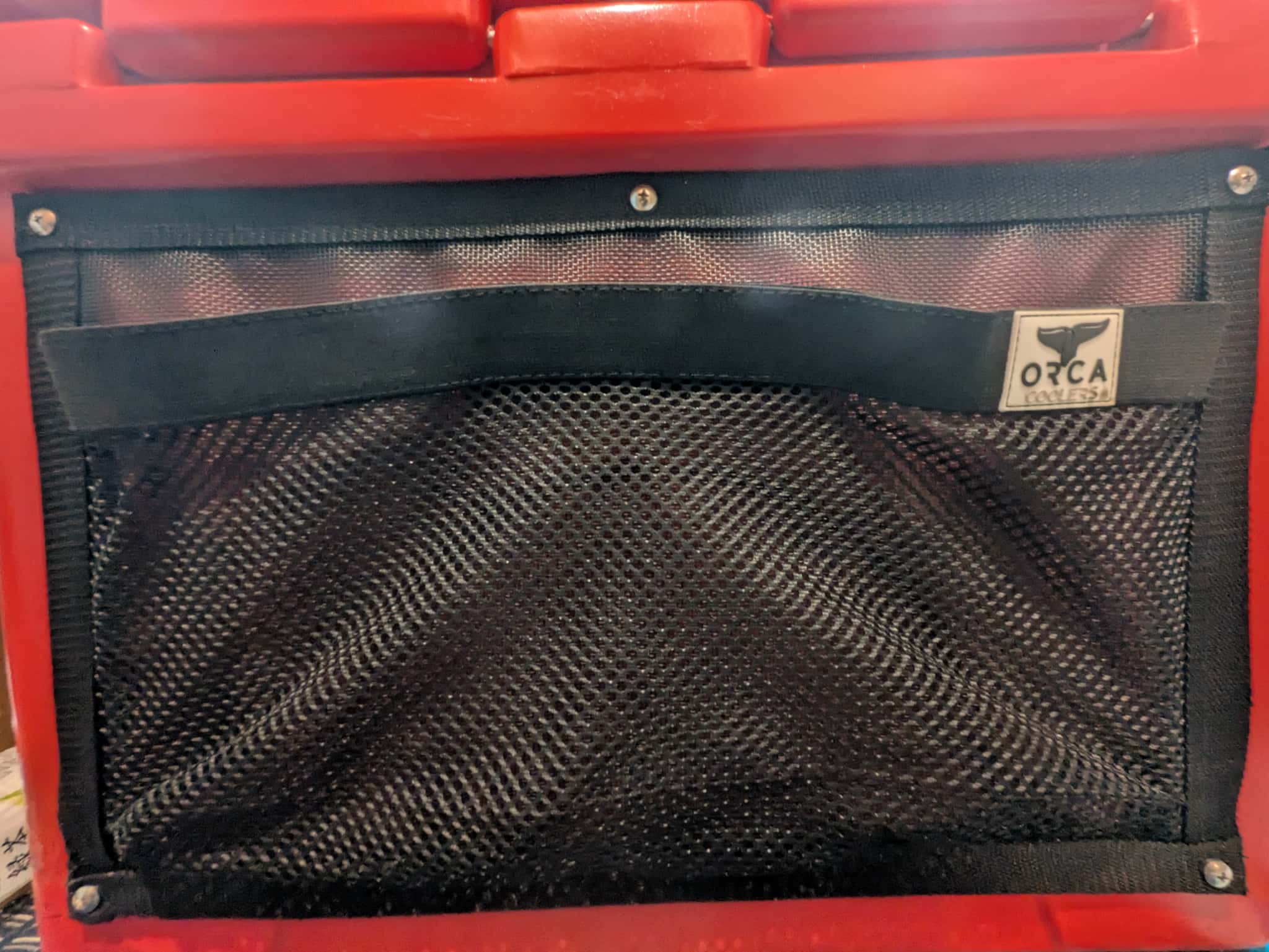 背面メッシュポケット