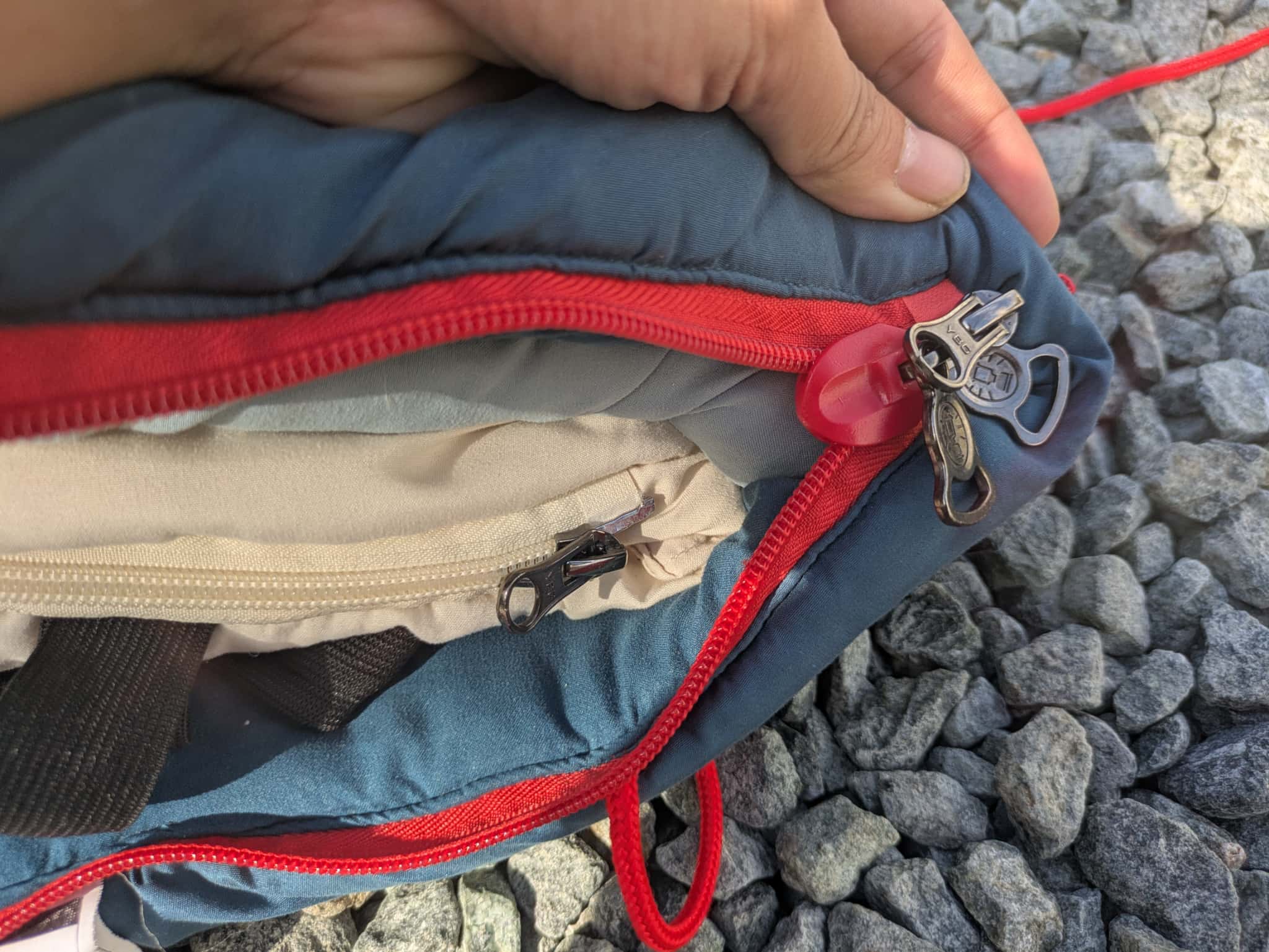 ランタン型のジッパー持ち手