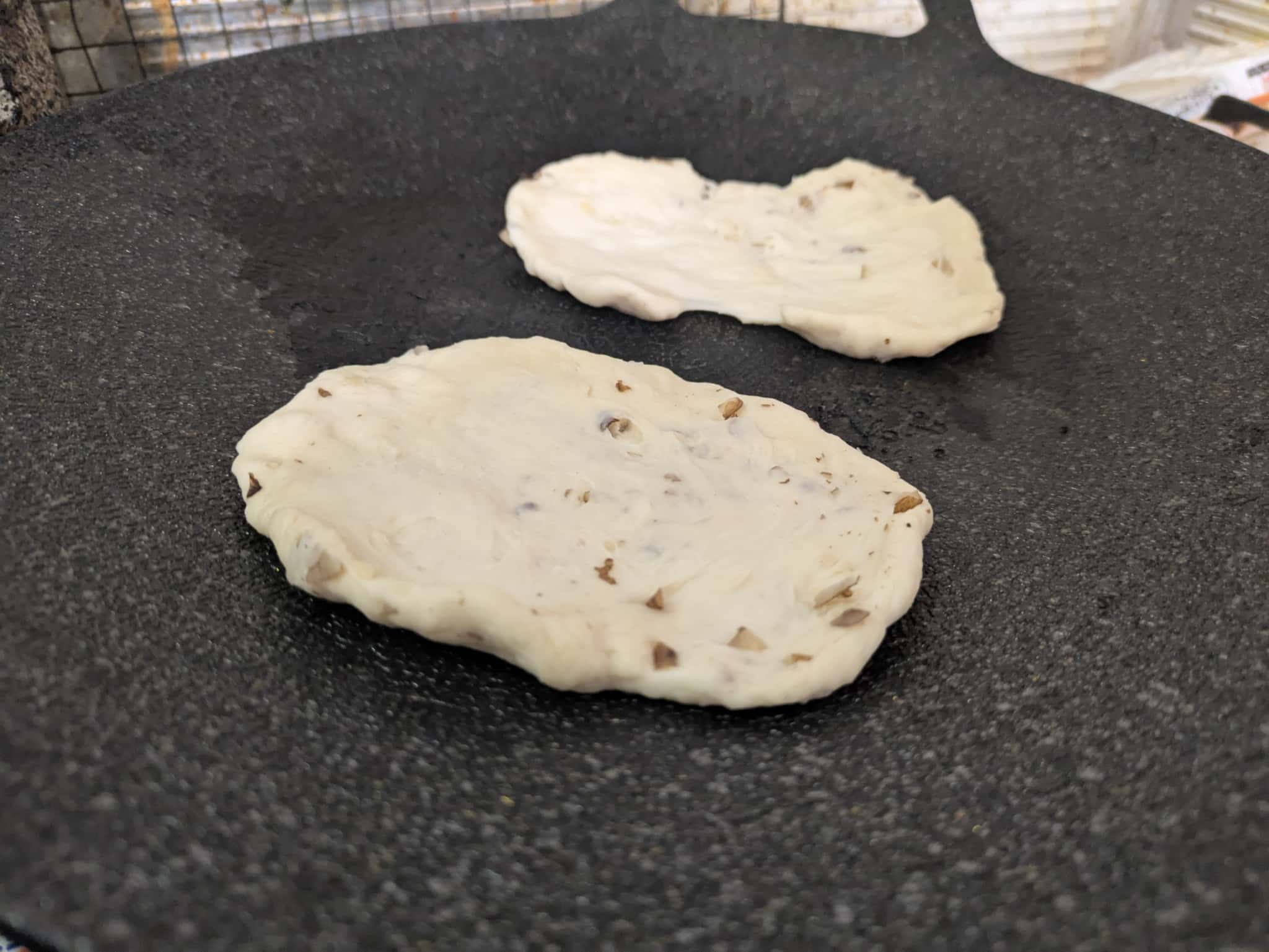 くるみ入りナン