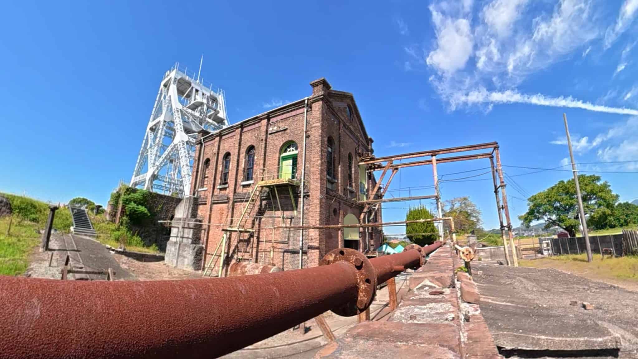 360度カメラで撮影した第二竪坑櫓の真下